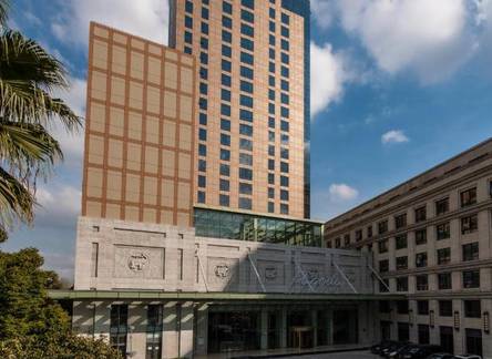 Отель Shanghai Baixia Pagoda Hotel