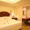 Отель Four Seasons Place