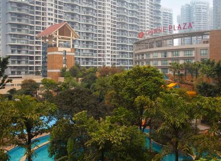 Отель Crowne Plaza Chongqing Riverside 