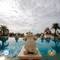 Отель Grand Pacific Sovereign Resort & Spa