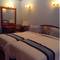 Отель Dee-Lek 1 Guesthouse & Restaurant 