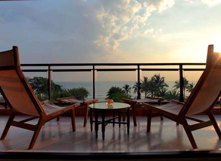 Отель Marrakesh Hua Hin Resort & Spa