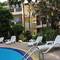 Отель Mermaid'S Beach Resort