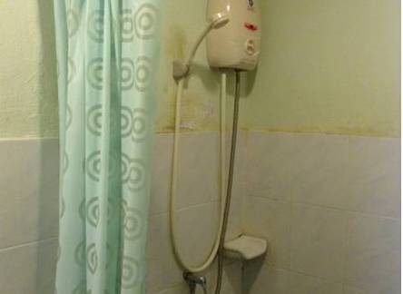 Отель Dee-Lek 2 Guest house 