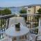 Отель Flipflop Surfing Playa Apartments