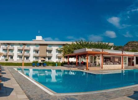 Отель Zoes Hotel Studios