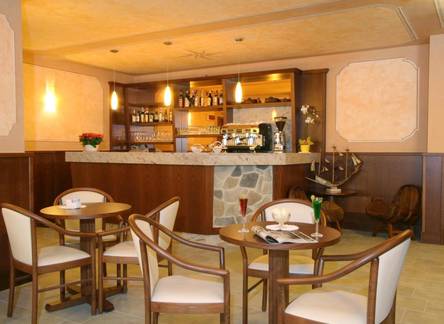 Отель Hotel Dama Bianca 