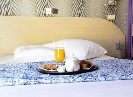 Отель Eva Hotel Piraeus