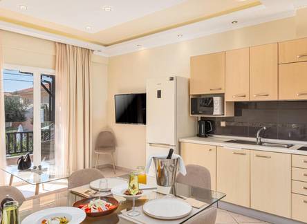Отель Hotel Aeollos