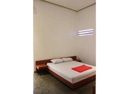 Отель Taman Yuwono Heritage Homestay 