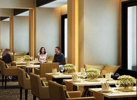 Отель Hotel Tentrem Yogyakarta 