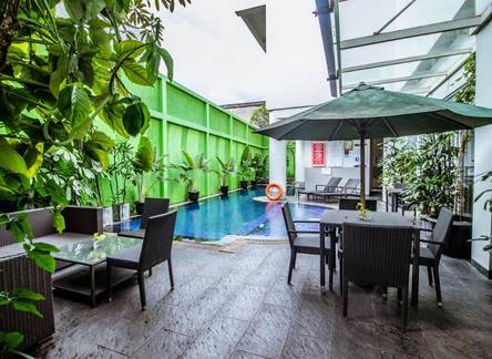 Отель Grand Tjokro Yogyakarta 