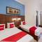 Отель Hotel Poncowinatan 