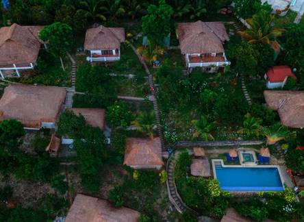 Отель Marquis Sunrise Sunset Residential Cottages 
