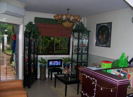 Отель The Gabriella Bed and Breakfast 