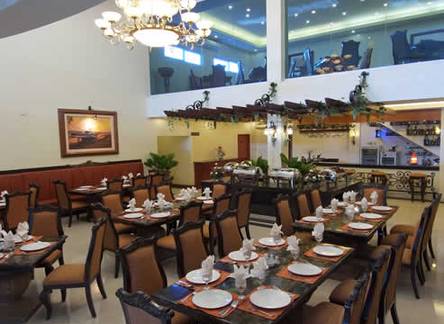 Отель Alona Kew White Beach Resort