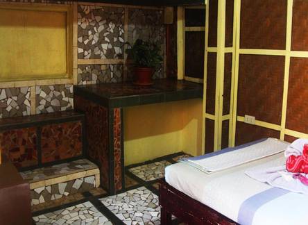 Отель Stefanie Grace Paradise Inn 