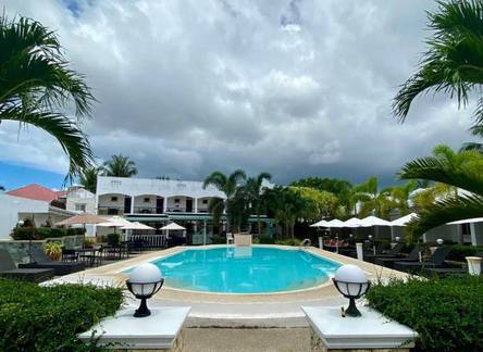 Отель Panglao Regents Park Resort