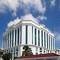 Отель Berjaya Waterfront Hotel 