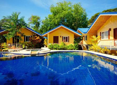 Отель Blue Lagoon Inn & Suites 