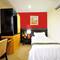 Отель Grand Hallmark Hotel 