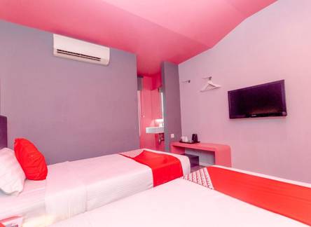 Отель Rooms Boutique Hotel 