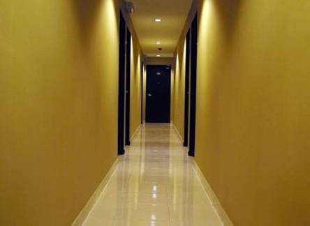 Отель Oriental City Inn 