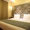 Отель Deltin Suites
