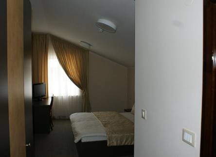Отель Guest Accommodation Atrium Gulin 
