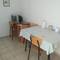 Отель Central Studio Apartments 