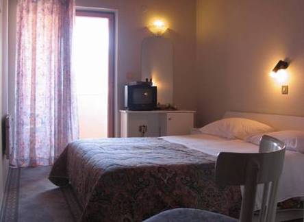 Отель Guest House Zlatna Ribica 