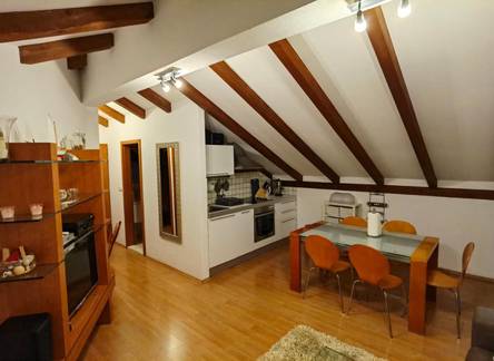 Отель Jees Exclusive Apartments 