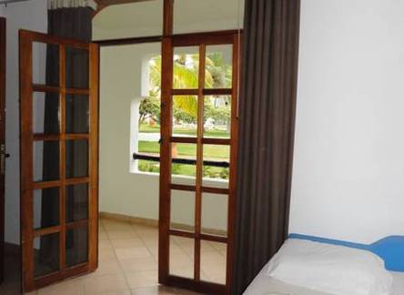 Отель Ikaraton Hotel Boutique 