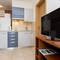 Отель Apartments Crnekovic 