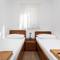 Отель Apartments Crnekovic 