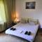 Отель Apartments Srhoj 
