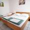 Отель Apartments Anna 