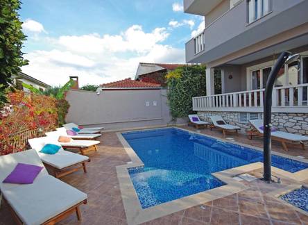 Отель Apartments Mery 