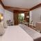 Отель Best Western Premier Bangtao Beach Resort & Spa