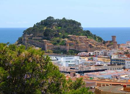 Отель Holiday home Casa Closas Tossa de Mar 