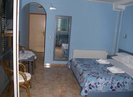 Отель Apartments and Rooms Drago 