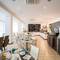 Отель Mokambo Shore Hotel 