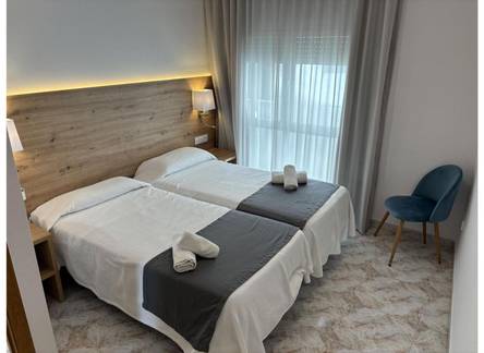 Отель Hostal Santa Clara 