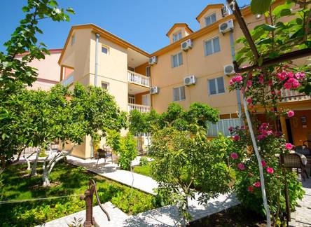 Отель Apartments Dalila 