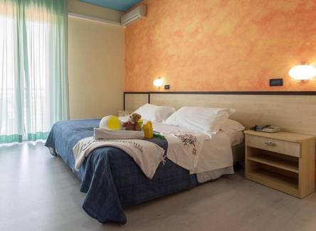 Отель Hotel New Castle 