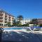Отель Payet Apartments 