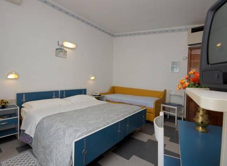 Отель Hotel Victory 
