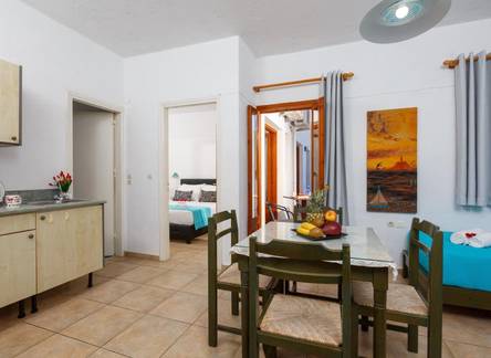 Отель Romantica Hotel Apartments 