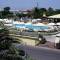 Отель Tzevenos Hotel Apts 
