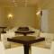 Отель Golden Sands Hotel